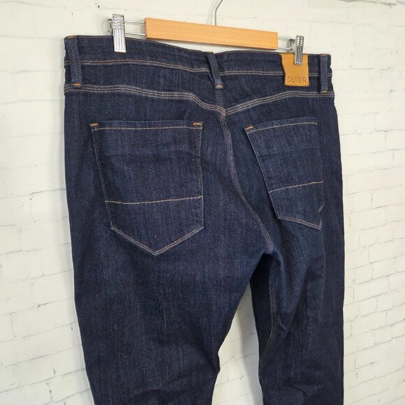 DU/ER Heritage Rinse L2X Relaxed Taper Jeans Mens Size 36 / 30 Dark Wash Denim - Picture 8 of 15